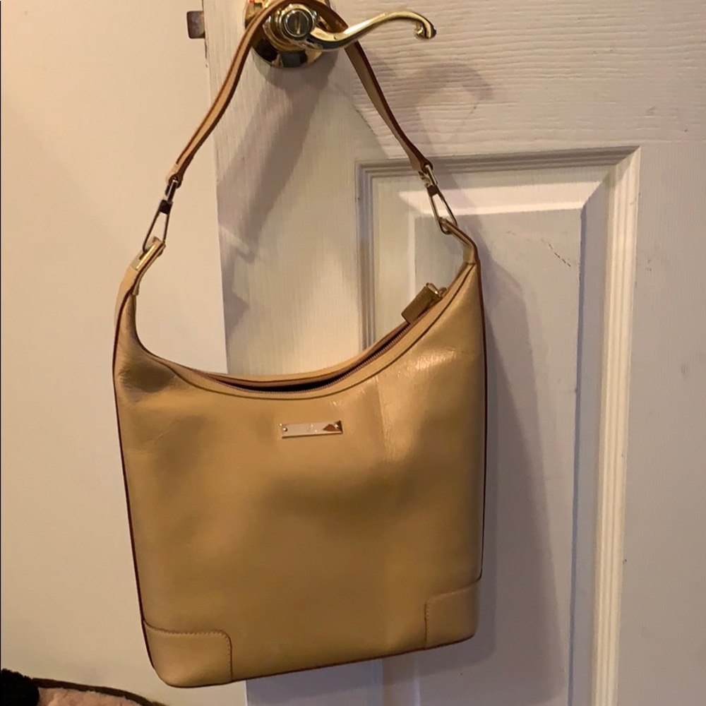 Gucci leather handbag